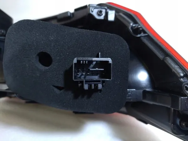 Luz trasera izquierda VW Passat B8 2015+ Sedan OEM 3G5945095J image 7