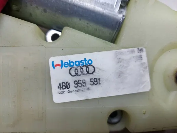Schiebedachmotor OEM 4B0959591 für VW Golf IV image 5