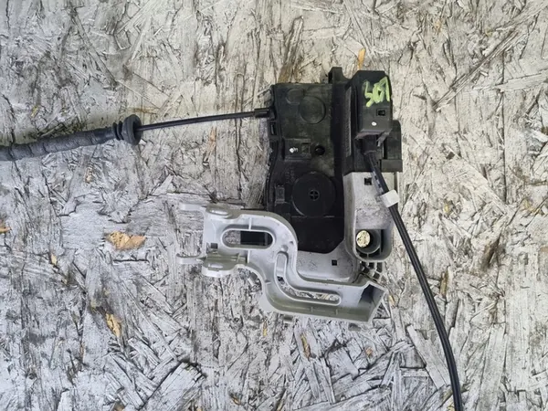 Kia Dörrlås Fram Höger 81320-1P020 image 2