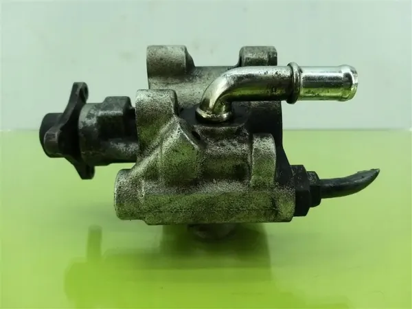 Pompe de direction assistée Volvo OEM 7700872160D - Occasion image 2