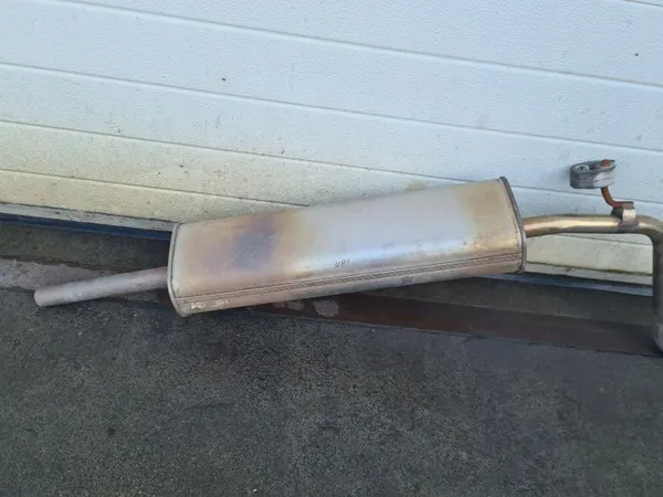 VW UP 1.0 Uitlaatpijp Demper OEM 1S0253411Q image 8
