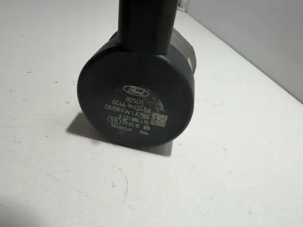 Soupape Régulateur Pression Rail Carburant OEM GC46-9H321-BA image 4