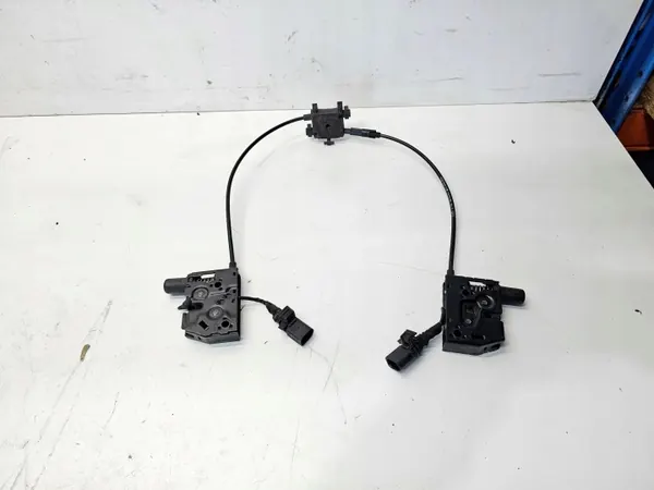 Motorkapvergrendeling Audi OE OEM 8V0823509 8V0823531 image 2