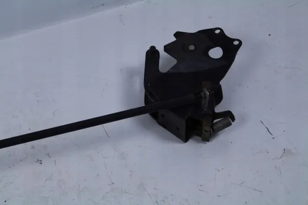 Cabineslot Nissan Cabstar 07r OEM ZAMEK KABINY image 3