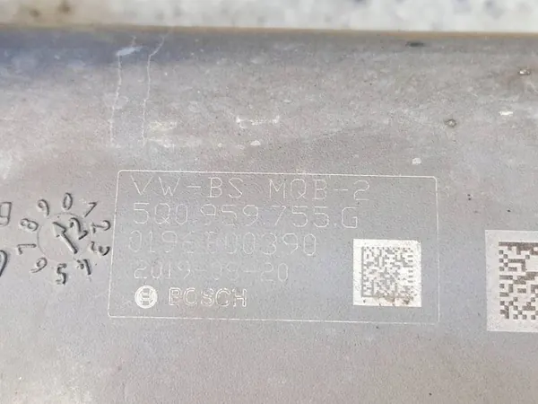 Styrhus OEM 5Q0959755G för Skoda Superb III image 6