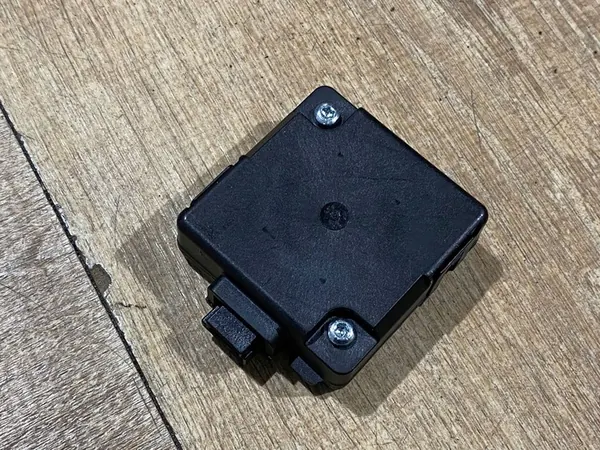 Zonnescherm Controle Module Jaguar F-Pace K8D2-15K622-AB image 3