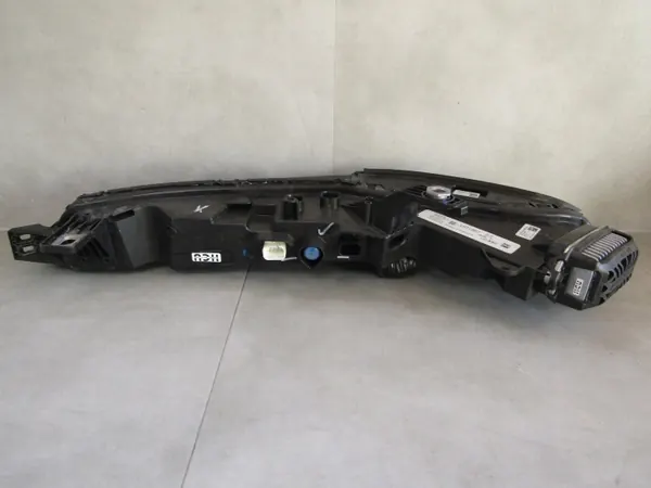 BMW OEM 9880594 etuvalo oikea X7 G07 LCI:lle image 3