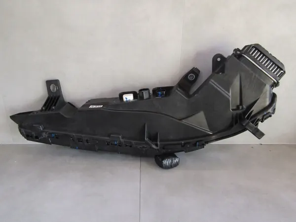 BMW OEM 9880594 etuvalo oikea X7 G07 LCI:lle image 4