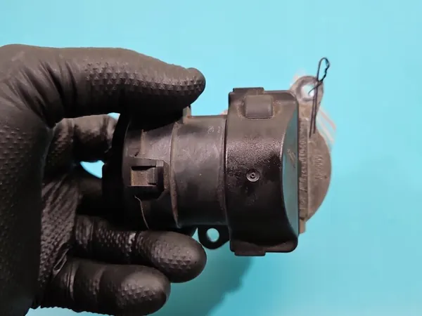 Válvula EGR Mercedes CLS II C218 3.0 CDI A6421401060 image 10