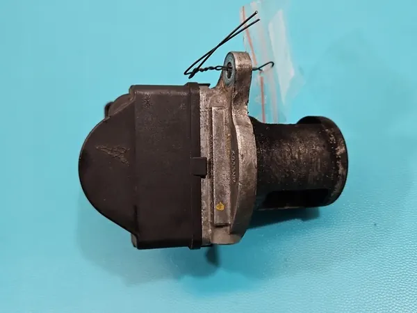 Válvula EGR Mercedes CLS II C218 3.0 CDI A6421401060 image 5