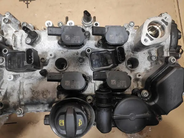 Cabeza de motor 1.5 TSI DFY Volkswagen Golf VIII image 7