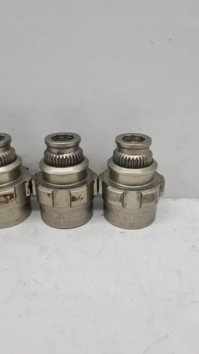 Schraubensatz Porsche 911 2018 OEM 99134125101 image 3