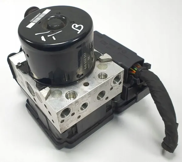 Begagnad ABS-pump OEM 8J0614517 för Audi image 2