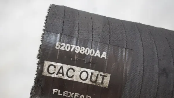 Tuyau d'air turbo Jeep 52079800AA image 4