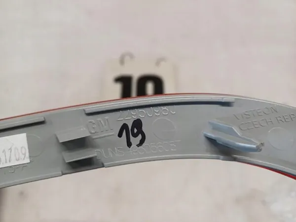 Bakre Reflektor Opel Insignia image 3