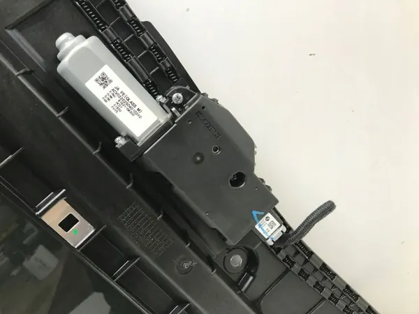 Kia Picanto III Taklucka OEM 81610-G6000B - Begagnad image 5