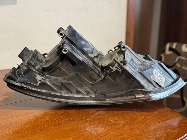 Oikea etuvalaisin Skoda Octavia II image 4