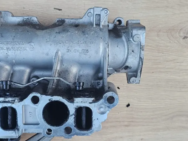 Gebrauchtes Saab OE Ansaugkrümmer OEM 26570307 image 10