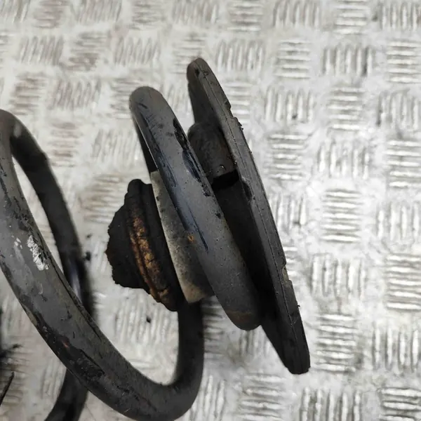 Mercedes-Benz Vito W447 2016 Vänster Bakfjäder A4473240804 image 6