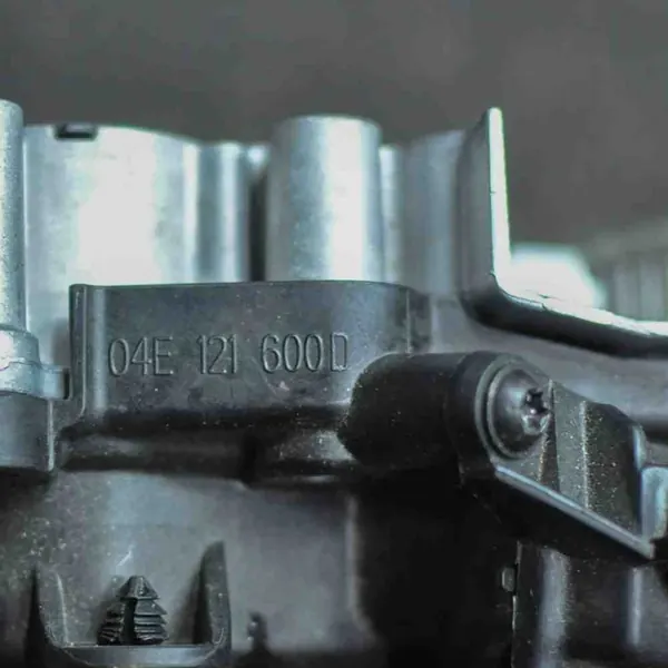 Pompa acqua Audi A3 (8V1, 8VK) 1.4L 04E121042C image 3