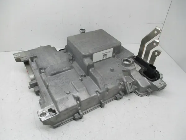 VW ID.4 Omvormermodule OEM 1EA907121C - Gebruikt image 2