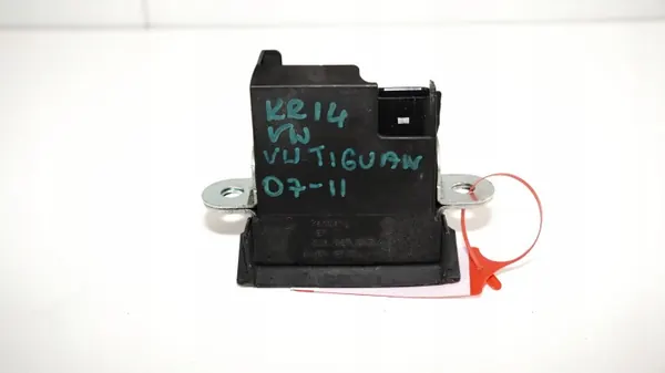 Fecho de porta-malas OEM 371117179 para VW Tiguan I 07-11 image 2