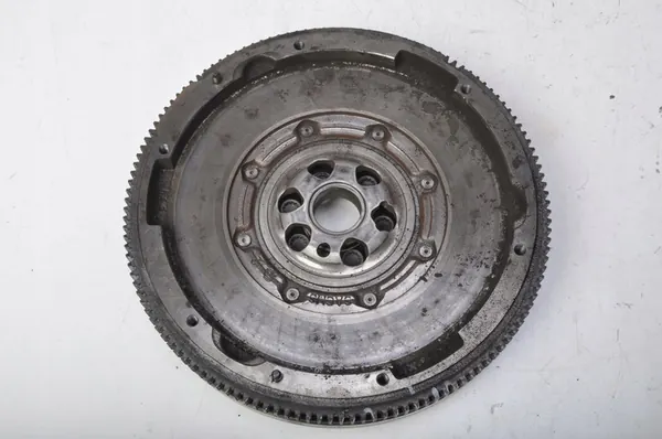 VW GOLF 7 1.5 TSI Volante Duplo OEM 04E141026F image 2