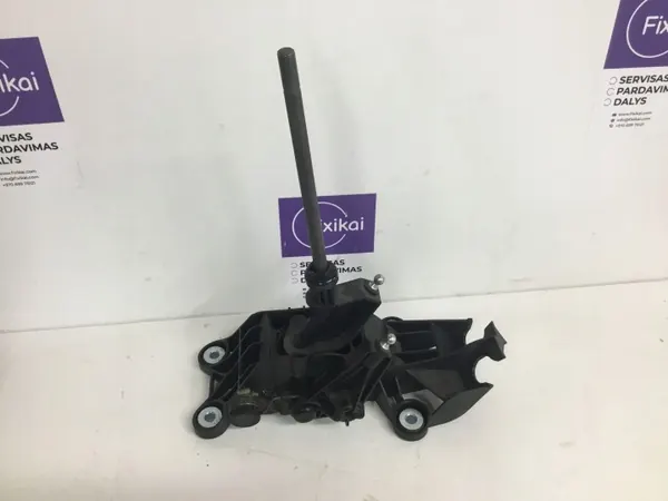 Levier de vitesse Ford Fiesta 2012 OEM 8A6R7C453MBC image 3
