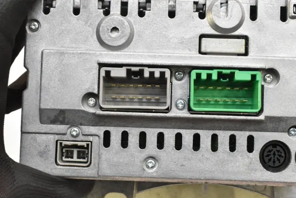 OEM 8633166-1 Radio CD Cassette RDS pour Volvo S60 image 7