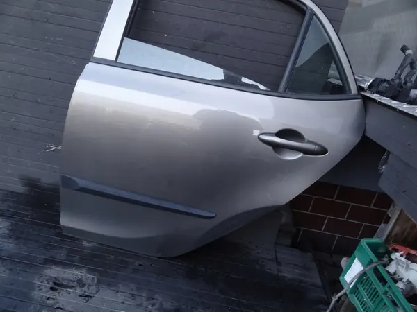 KIA PICANTO III 2018 Vänster Bakdörr Komplett OEM image 3