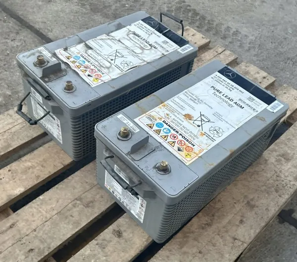 Batterie Mercedes OEM A0029824408 12V 220Ah AGM image 6