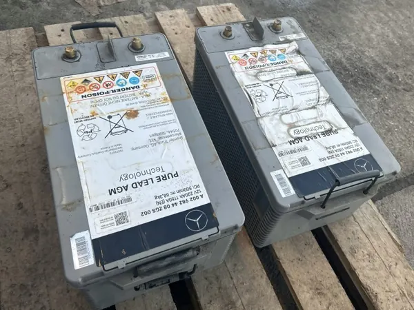 Batterie Mercedes OEM A0029824408 12V 220Ah AGM image 9