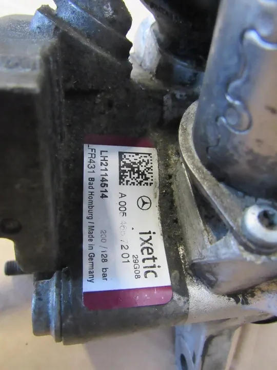 MERCEDES SL W230 ABC Servostyrningspump A0054667201 image 4