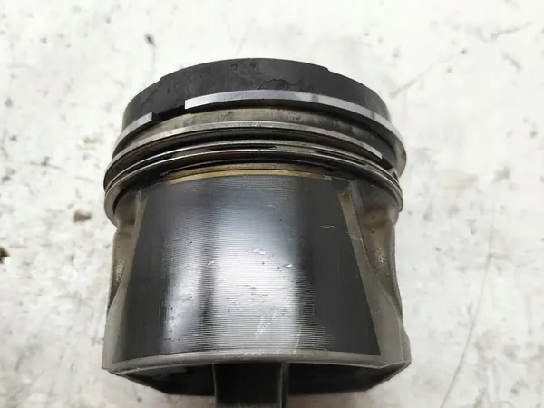 Pistão 80L85 2.5 D M57 BMW Série 5 IV E39 image 3