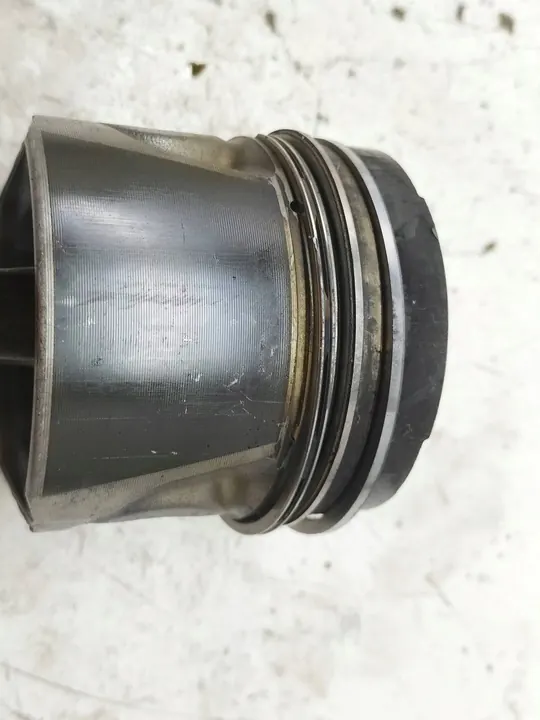 Pistão 80L85 2.5 D M57 BMW Série 5 IV E39 image 4