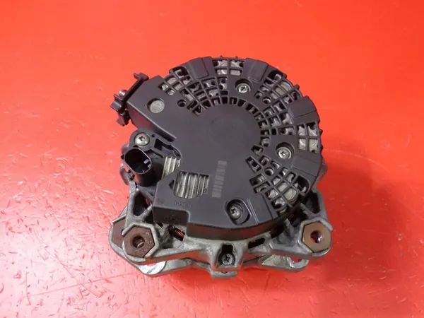 Vaihtovirtageneraattori 215A Volvo V40 2.0 T2 image 2