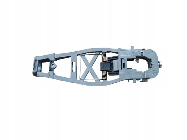 Soporte manija puerta VW T6.1 OEM 7LA837885 izquierdo image 2