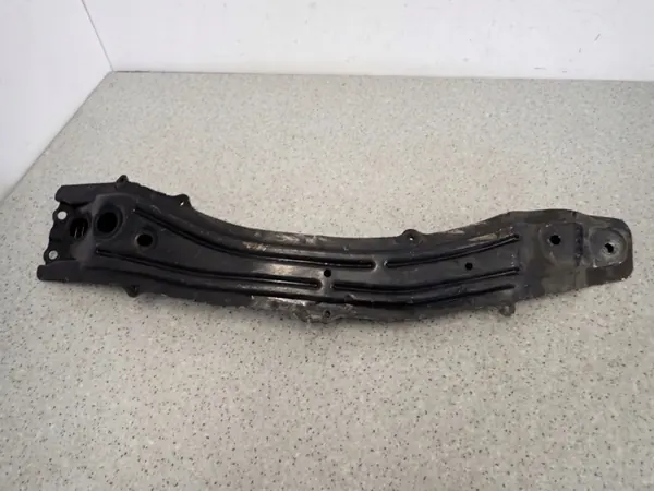 Toyota RAV4 I 94-99 Motorlängsträger OEM image 5