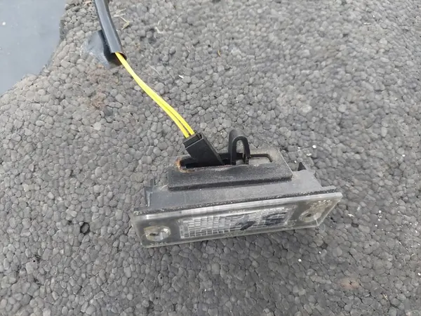 AUDI A4 B5 Lift Sedan Luz de Placa Esquerda image 3