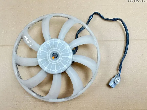 Ventilatorblad Toyota Prius OEM 1680008980 - Gebruikt image 2