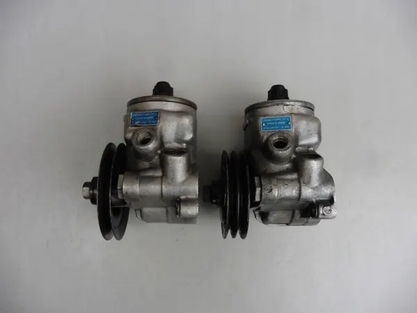 Pompe direction assistée Mercedes OEM 1264601680 Occasion image 2