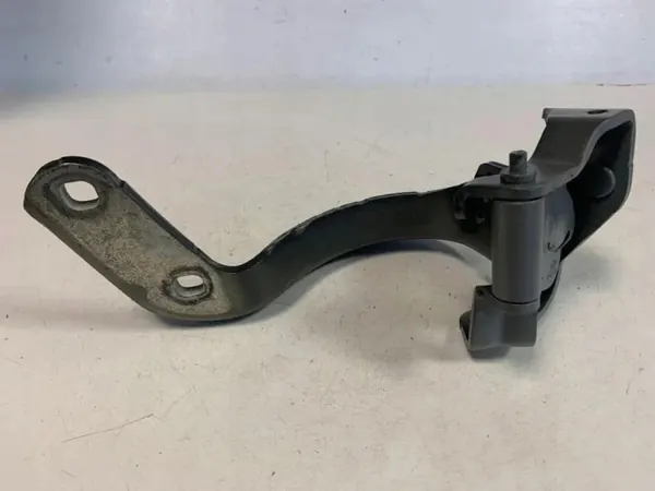 Audi SQ7 Q7 II Lift Oikea takaluukun sarana OEM 4M0827300C image 3