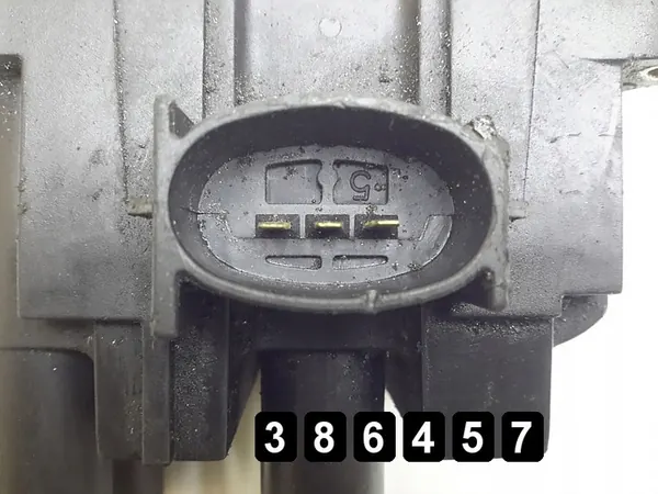 Tändspole Ford Focus 2001 1800 Bensin 988f12029ad image 5