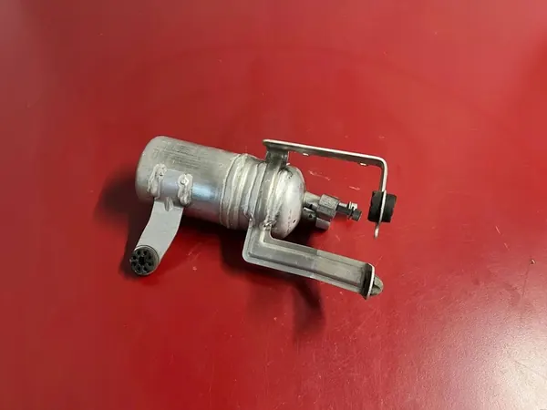 Déshydrateur de climatisation BMW i3 2014 9313580 image 2