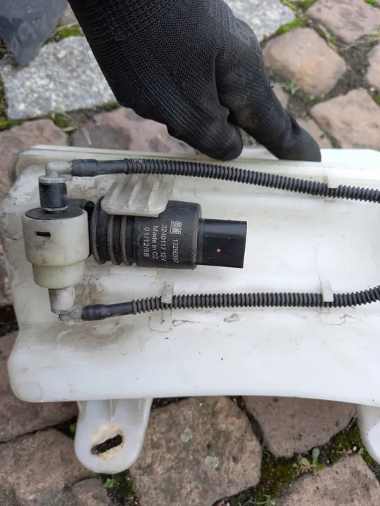 OPEL MERIVA B PESUNESTEEN SÄILIÖ EU 13250456 image 3