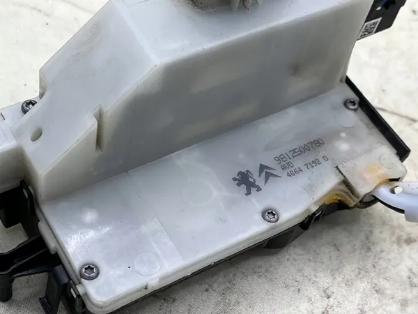 Oikean etuoven lukko CITROËN BERLINGO 9812500780 image 2