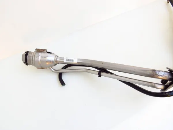 Bränsleinsläppsrör OEM 31321182 för Volvo V40 II image 7