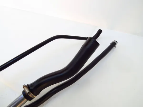 Bränsleinsläppsrör OEM 31321182 för Volvo V40 II image 9
