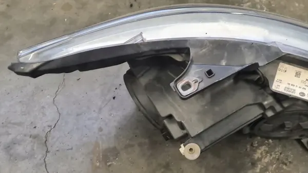 Hella Rechter Koplamp voor Mercedes-Benz Vito/V-Class image 2