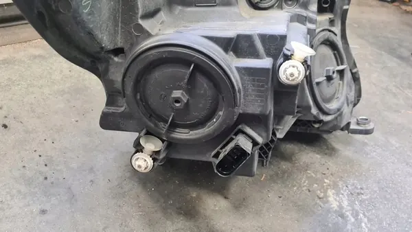 Hella Rechter Koplamp voor Mercedes-Benz Vito/V-Class image 4